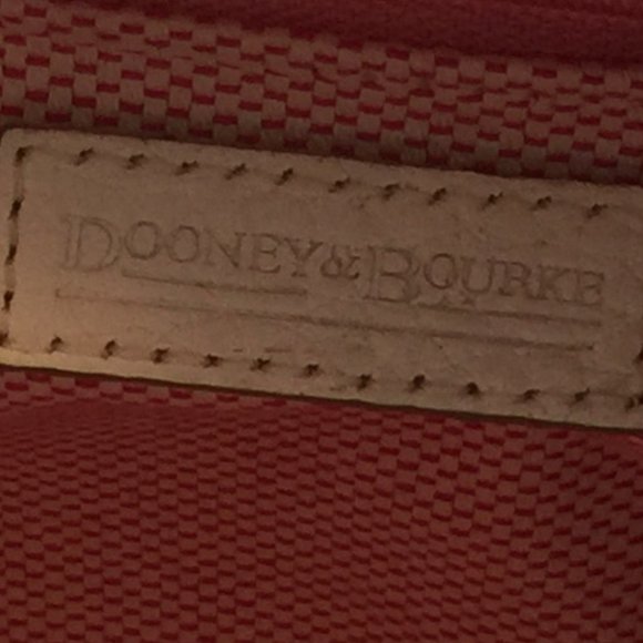 DOONEY AND BOURKE SIGNATURE PINK & LEATHER PURSE - Picture 6 of 9